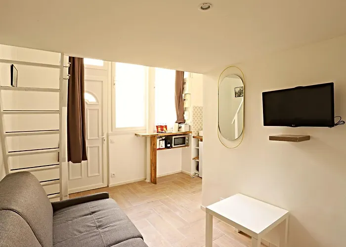 Beautiful 11st District * Paris