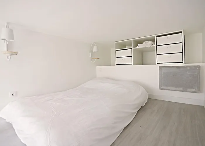 Beautiful 11st District * Paris